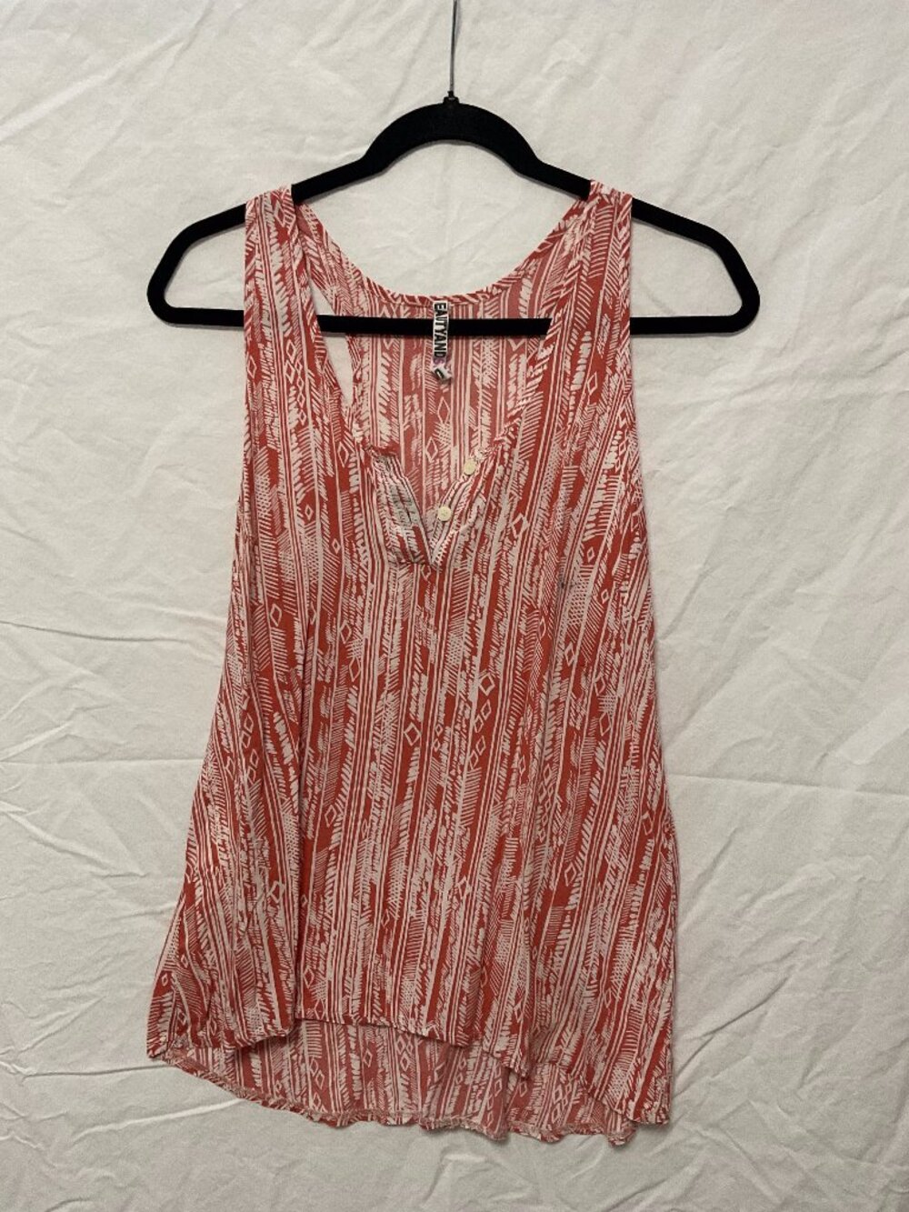 Coral and White Print Sleeveless Tank Top Size M